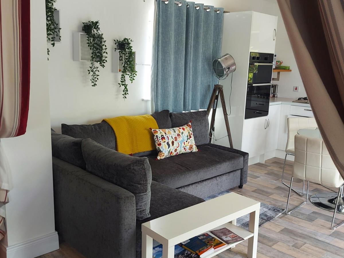 Bunlin Heights Self Catering Studio Milford Exteriör bild